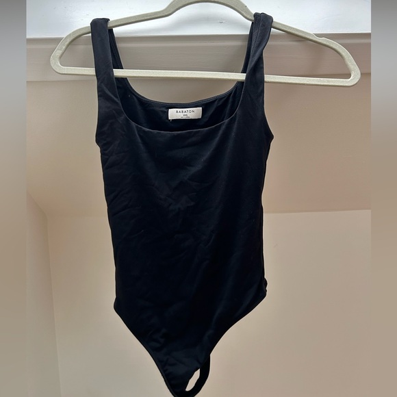 Aritzia Contour squareneck bodysuit - Picture 3 of 3